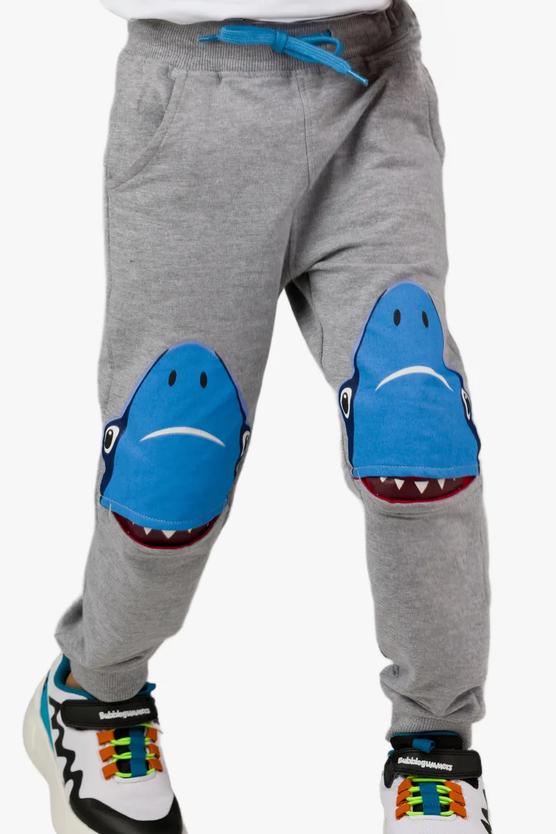 Shark 3D Knee Pants detail view